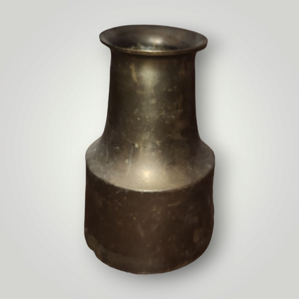 antique Brass lota or vase old or antique Collectible - Picture 3 of 12